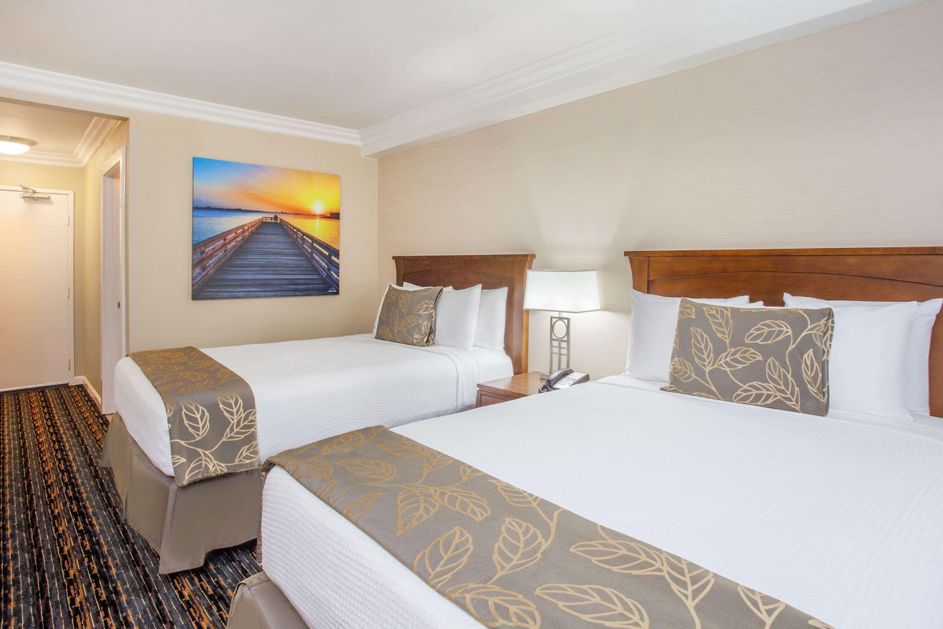 Days Inn By Wyndham San Diego Hotel Circle Exteriér fotografie