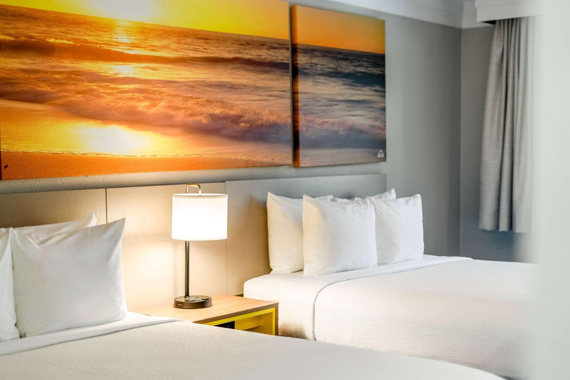Days Inn By Wyndham San Diego Hotel Circle Exteriér fotografie